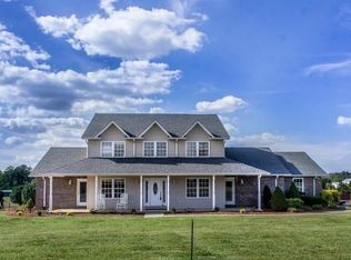 767 Possum Creek Rd, Greeneville, TN 37743
