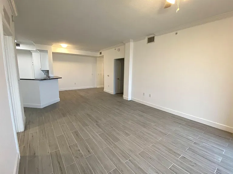 1690 Renaissance Commons Blvd #1418 — Photo 3