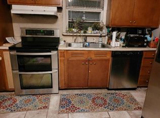 435 E Main St, Pen Argyl, PA 18072