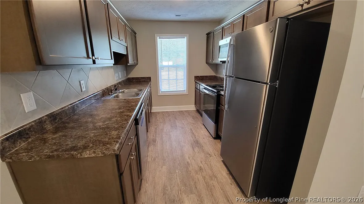 2 bed, 2.0 bath, $1,200 — Photo 4