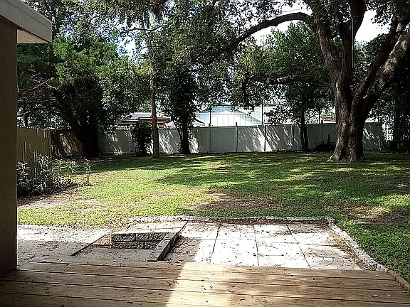 308 Woodlawn Ave #308 — Photo 14