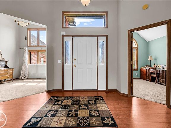 3rd image of 34521 Blue Spruce Rd