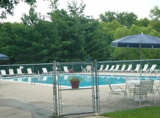 42 Azalea Ct, Lawrence Township, NJ 08648