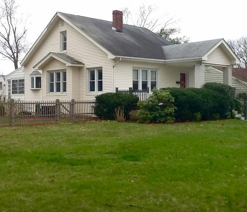 Welcome to Front St.