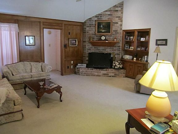 5th image of 15406 La Paloma Dr