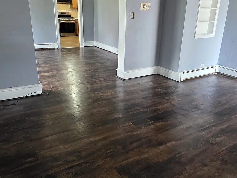 372 W Academy St — Photo 3