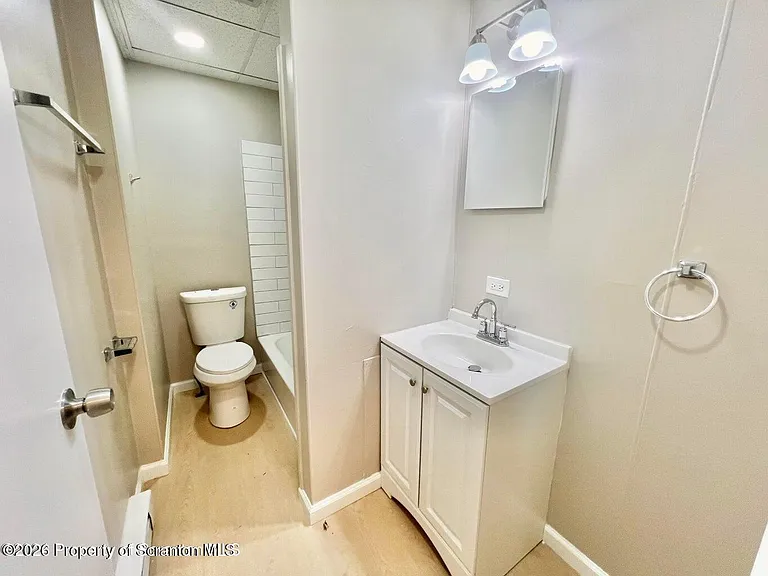 500 4th Ave #2 — Photo 7