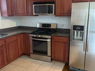 198 Orient Ave FLOOR 2, Jersey City, NJ 07305
