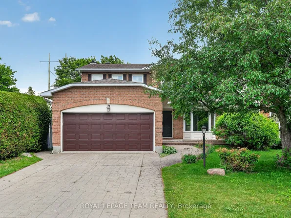6 Shetland Way, Ottawa, ON K2M 1P5