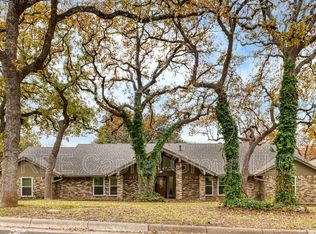 5624 Charlott St, Fort Worth, TX 76112