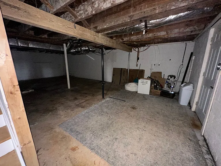 1638 Suburban Rd — Photo 12