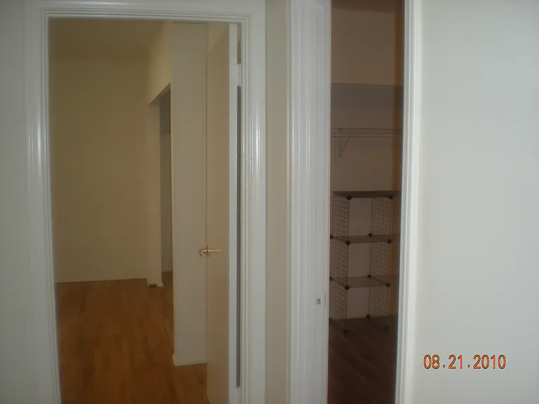 1730 Purdue Ave #2 — Photo 7