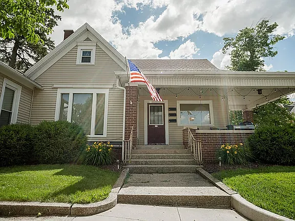 202 Morgan Blvd