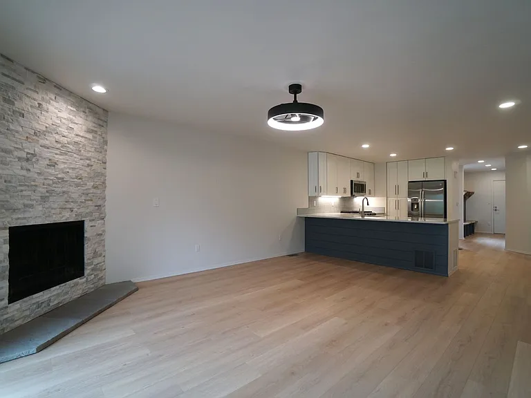 3710 Camels Ridge Ln — Photo 10