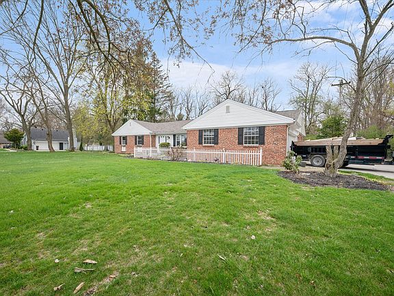 4th image of 7619 Dartmouth Dr
