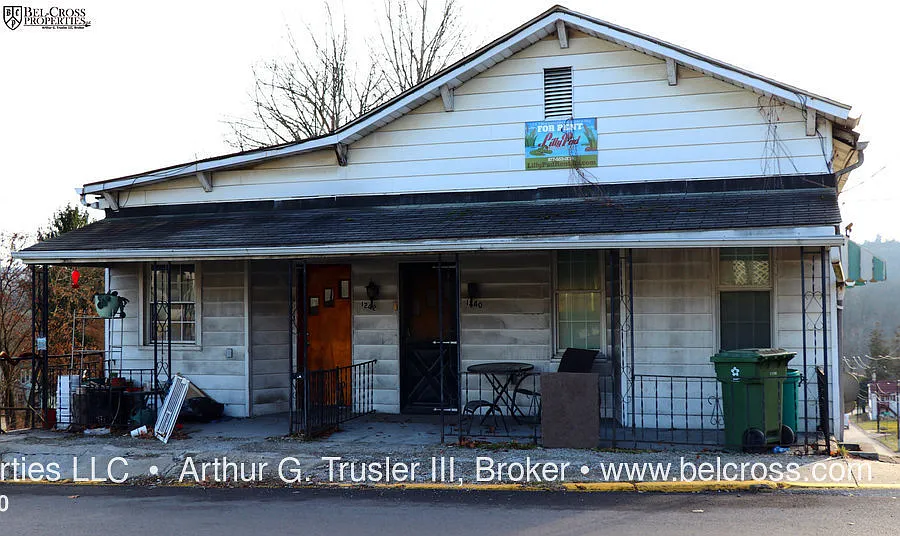 1242 Richwood Ave photo 1