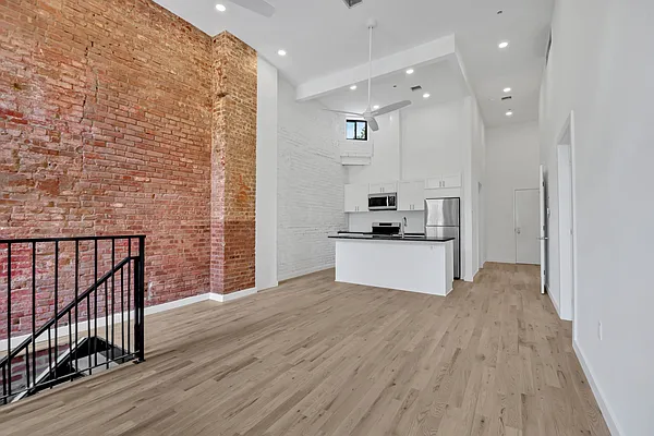 Rented by Compass | media 20