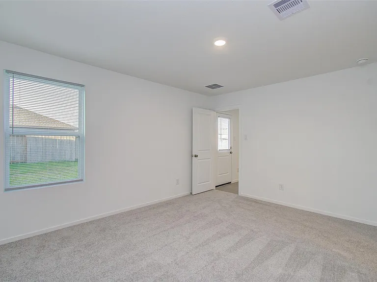 25364 Carnation Ct — Photo 15