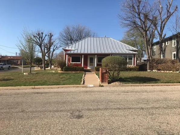 720 Highland Ave W, San Angelo, TX 76903