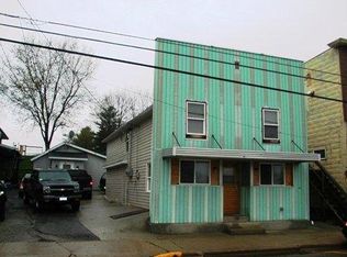 956 Main St, Clyman, WI 53016