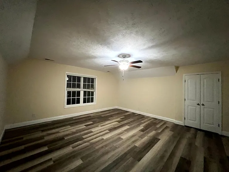 2458 Market Hill Dr — Photo 15