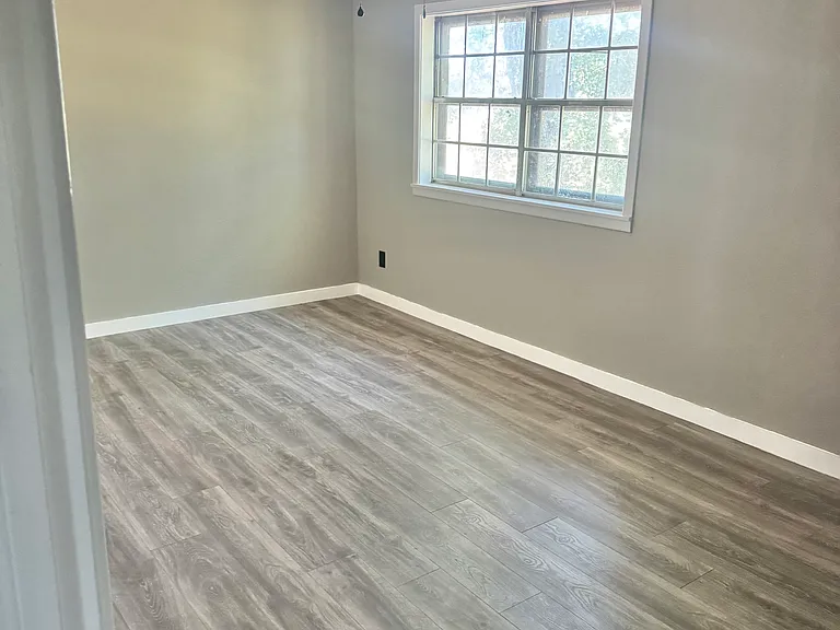 2644 FM 1840 — Photo 8
