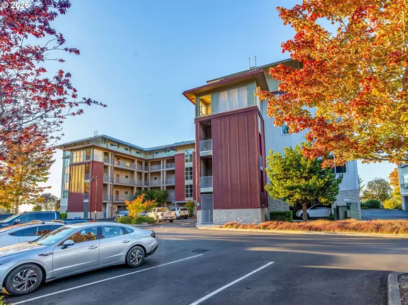3930 Abbey Ln #A203, Astoria, OR 97103