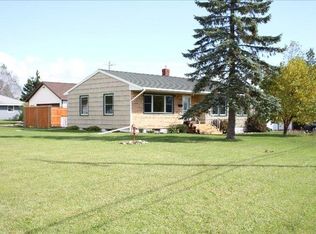 66 Horn Blvd, Silver Bay, MN 55614