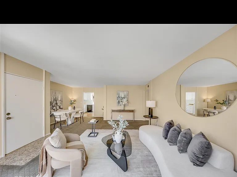 837 Magnolia Ave #11 — Photo 5