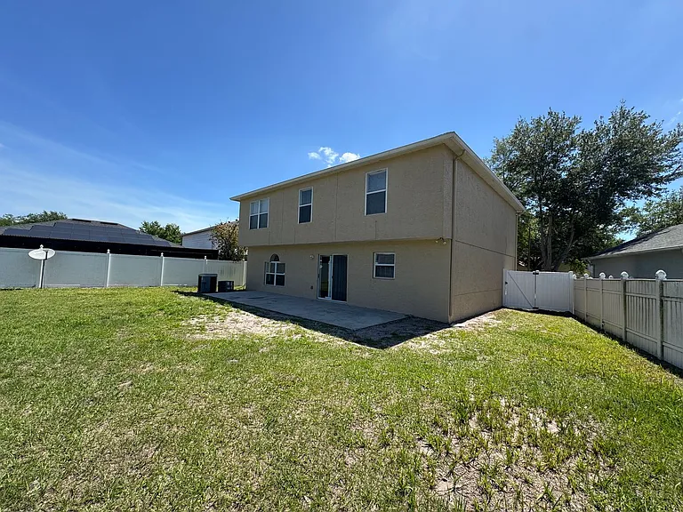 11718 Pethrick Dr — Photo 31