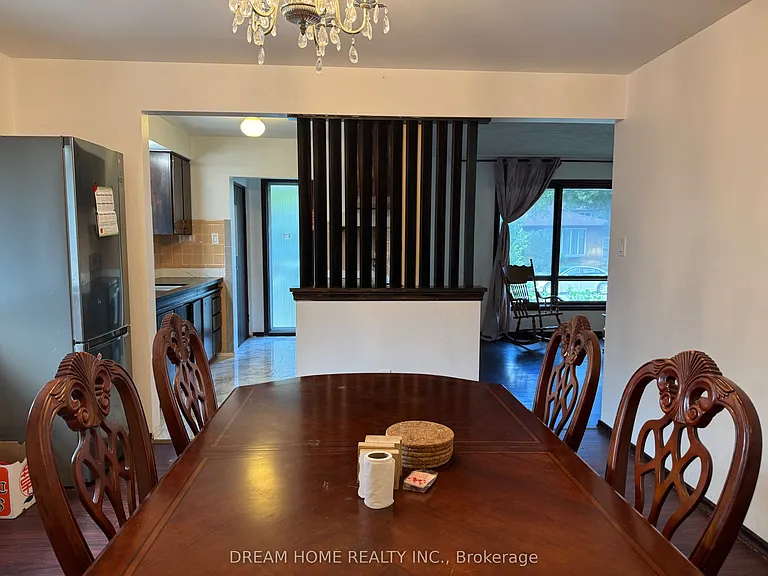 48 Meadowlark Dr — Photo 2