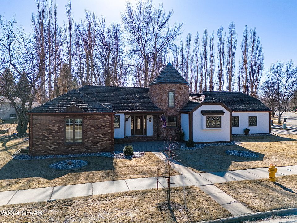 1st image of 205 Leeward Hills Ln