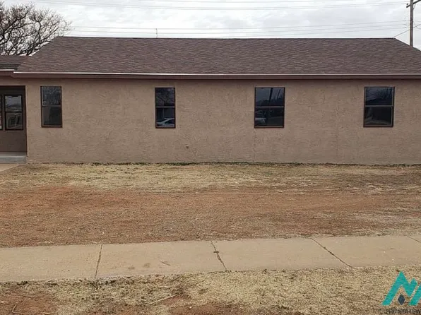 3008 Duckworth Ave, Clovis, NM 88101