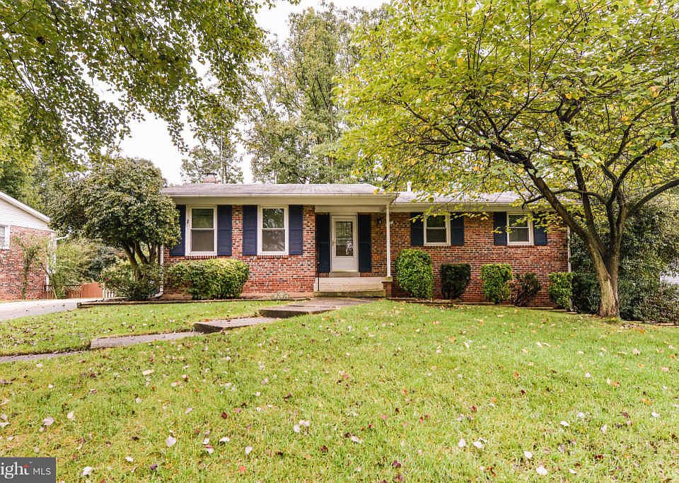 1st image of 10317 Continental Ln