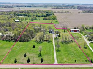 18754 Bauer Rd, Wilmington, IL 60481