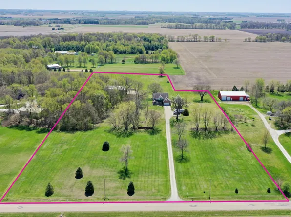 18754 Bauer Rd, Wilmington, IL 60481