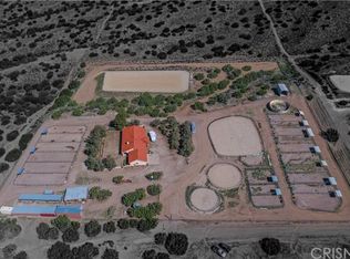 35710 Tierra Dulce Rd, Agua Dulce, CA 91390