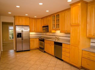 9424 Chatteroy Pl, Montgomery Village, MD 20886