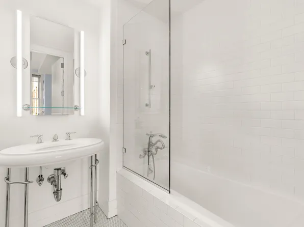 66 Leonard Street image 9 of 11