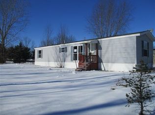 12018 Berryville Rd, Rives Junction, MI 49277
