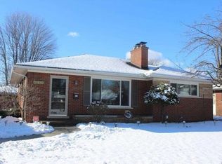 21810 Oconnor St, Saint Clair Shores, MI 48080