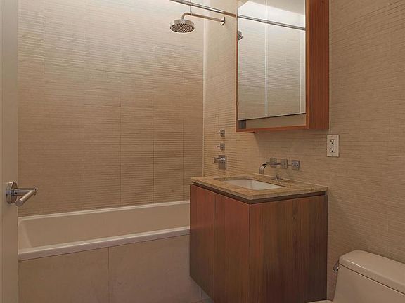 5th image of 555 W 59th St APT 18A
