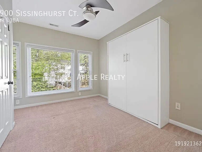 2900 Sissinghurst Ct — Photo 15
