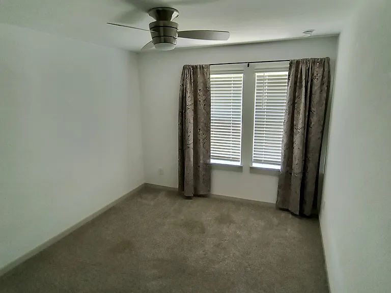 350 Silver Bridge Ct — Photo 18