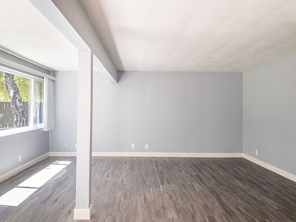 5th image of 1115 Sir Francis Drake Blvd APT 9