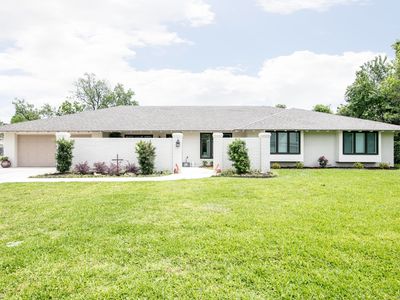 809 Doucet Rd, Lafayette, LA, 70503