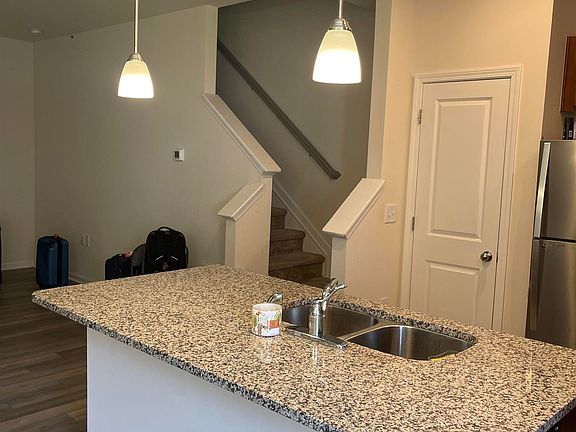 4th image of 31 Whitesell Way
