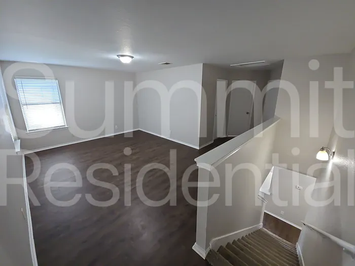 120 Beech Dr — Photo 9