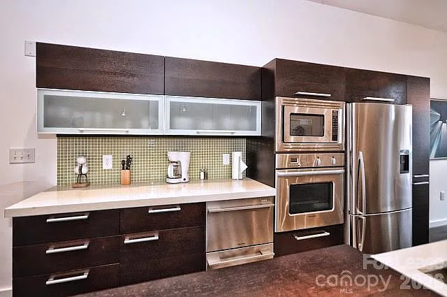318 Viburnum Way Ct — Photo 6