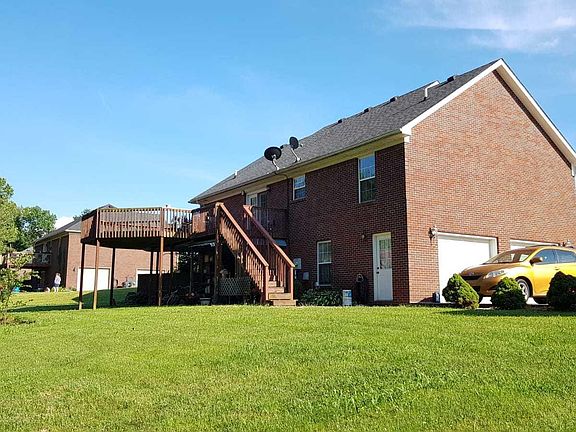 4th image of 121 Topeka Ln